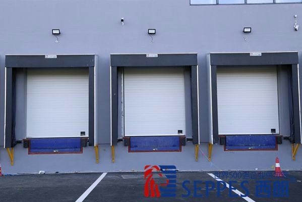 浦东机场物流保税区使用西朗充气式门封 浦东机场物流保税区使用西朗充气式门封