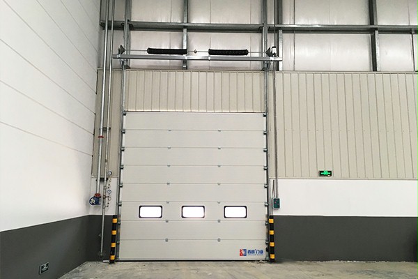 工业厂房保温型提升门 工业厂房保温型提升门
