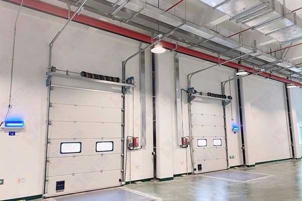 电动提升门 电动提升门