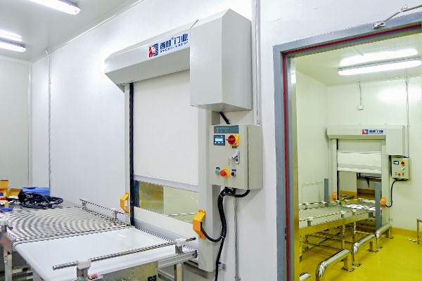 输送带快速卷帘门