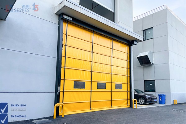 堆积式快速卷帘门