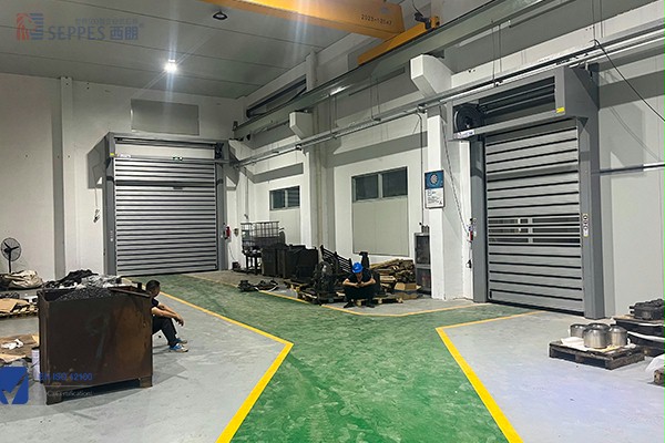 硬质快速卷帘门 硬质快速卷帘门