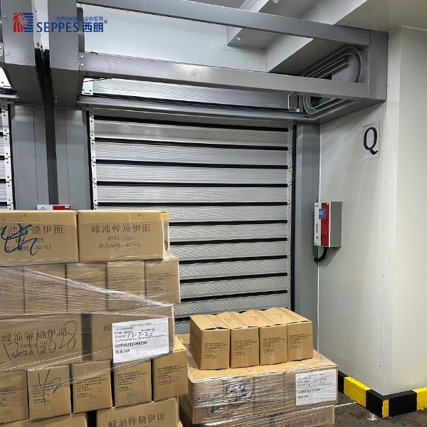 硬质快速卷帘门 硬质快速卷帘门