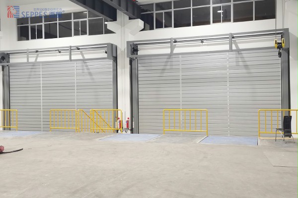 硬质快速卷帘门 硬质快速卷帘门