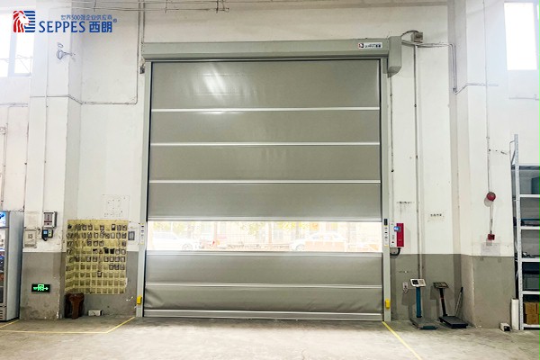 快速卷帘门